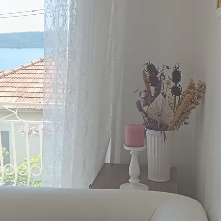 Spira Puovica Apartamento Trogir