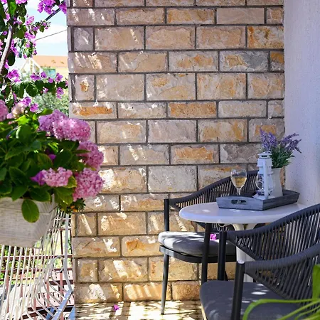 Apartment Spira Puovica *