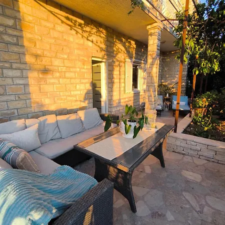 Apartment Spira Puovica Trogir