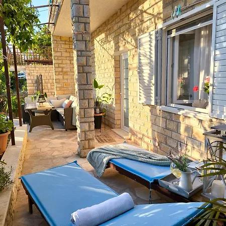 Spira Puovica Apartment