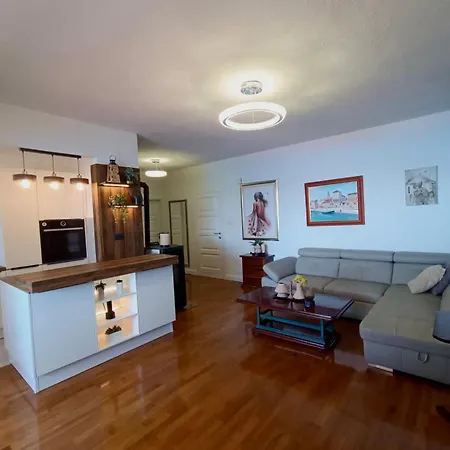 Spira Puovica Appartement Trogir
