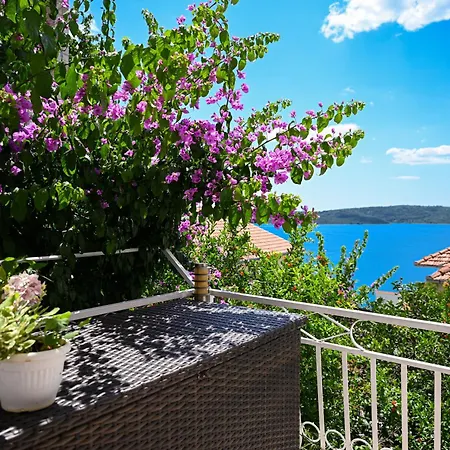Appartement Spira Puovica Trogir