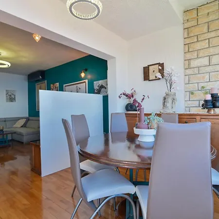 Spira Puovica Appartement *